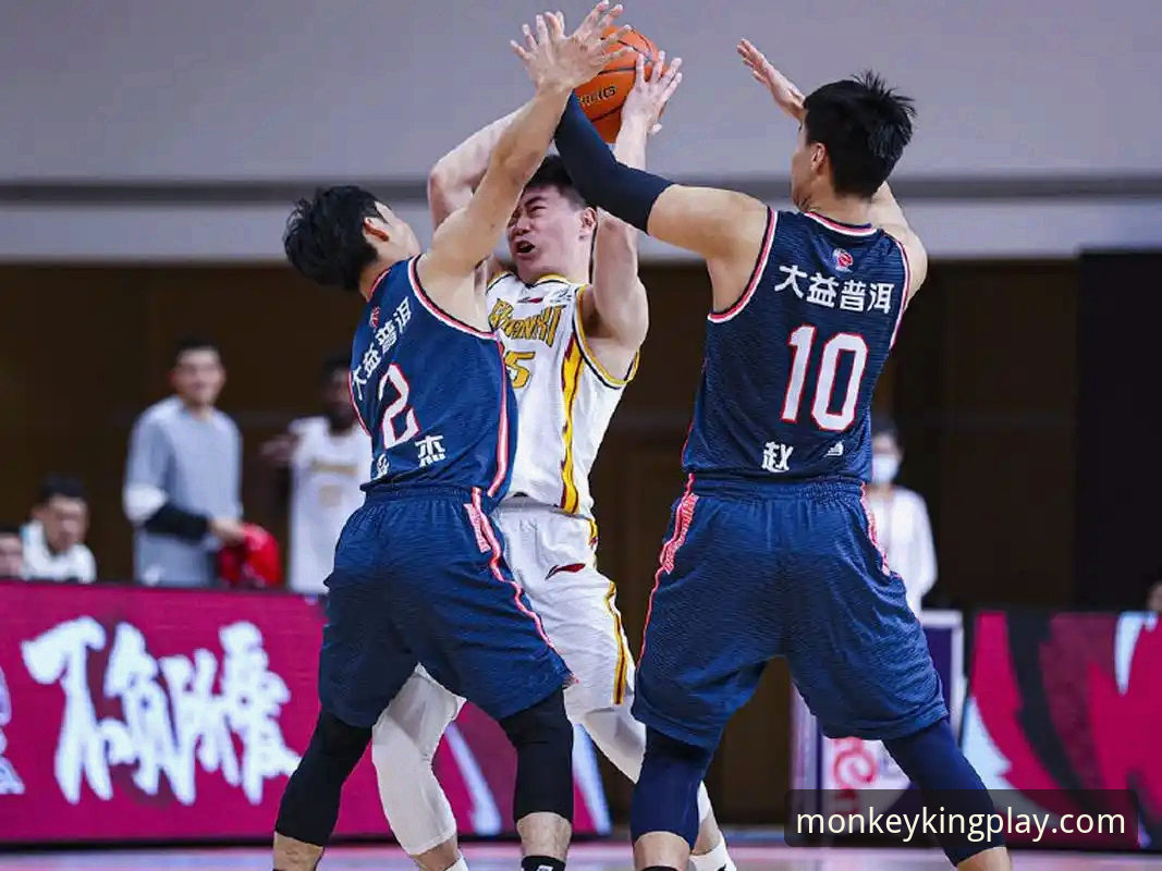 悟空体育官方app 山西男篮横扫青岛 vs 广厦卫冕冠军:季后赛首轮复盘与深度解析
